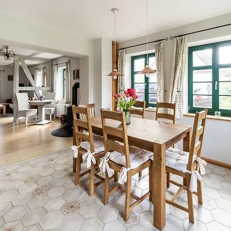Feriehus Holiday Near Close To The Beach Zierow